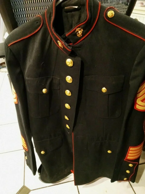 Authentic 41L USMC Dress Blue Jacket