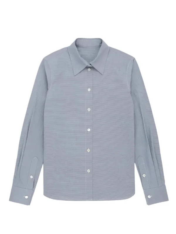 Women's Fitted Collared Button Up Shirt In Blue